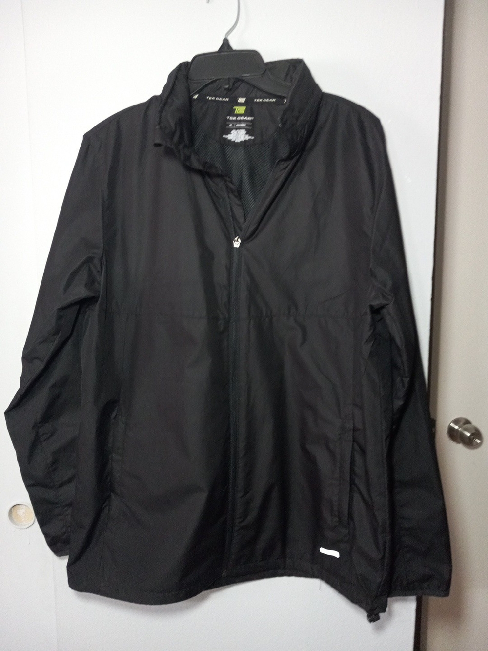 tek gear Men's Black Zip-Front Windbreaker with Stand Collar